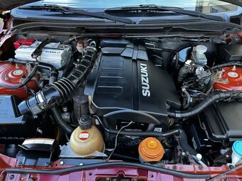 Suzuki Grand Vitara 1.9 DDiS 95kW Kůže Xenony Šíbr Tažné 2t - 20