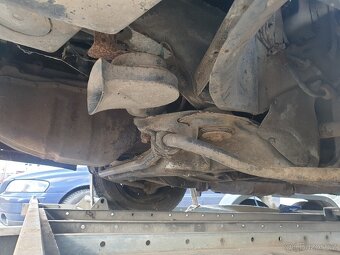 Audi 100 c3 doutník sedan 5V 2.3 benzín - 20