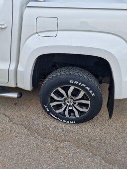 Volkswagen Amarok - 20