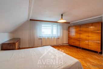 Rodinný dům 5+1, 189 m², Mukařov – ideální pro bydlení i rek - 20