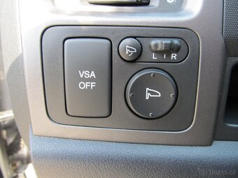 Honda CR-V 2.2 i-CDTi 4x4 ČR 1.maj - 20