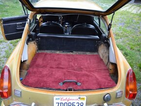 MGB GT 1800 - 20