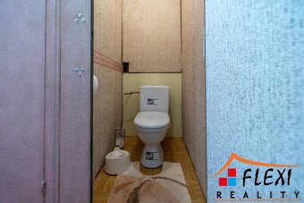 Prodej bytu 2+1 s balkónem, ul. Centrum Karviná, výhled na B - 20