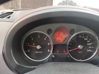 Prodám Nissan X-trail T31 2,0 dci automat - 20