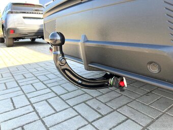 Peugeot 408 e-GT Plug-in HYBRID 225 koní, FULL - 20