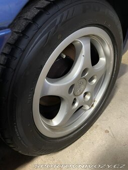 Porsche 968 jen 73 000 km nájezd, evropské auto, pěkné - 20