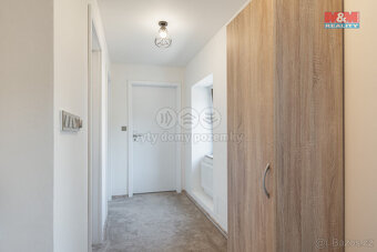 Prodej rodinného domu 5+kk, 220 m², Žižice - 20