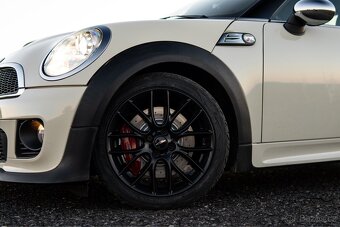 MINI COOPER ROADSTER JCW R59 - 20