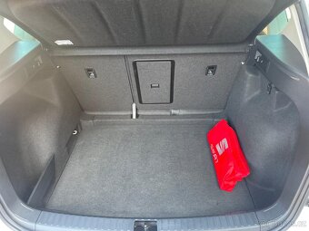 SEAT ATECA 1,6 TDI 85 KW NAVI KAMERA MANUÁL - 20