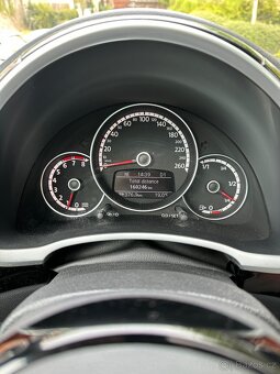 Volkswagen Beetle 1.4 TSI 2013 – Plná výbava - 20
