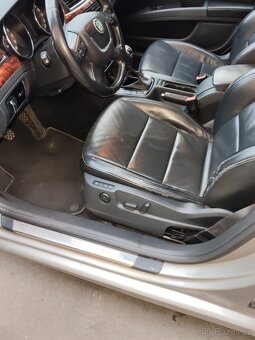 Superb 1.6 2012r.v. - 20