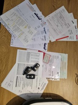 BMW E91 330D LCI 180kW 6Aut Bohata výbava - 20