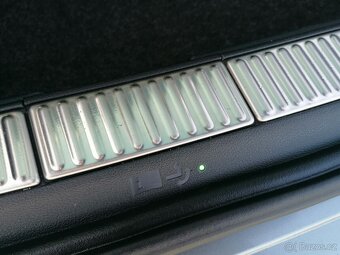 Škoda Superb 2.0 TDi DSG Style,Kůže,Tažné - 20