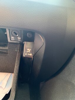 Passat b7 2.0tdi 125kw, 4motion 4x4, DSG - 20