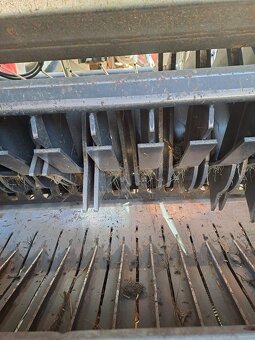 prodej lis Kuhn VB3155 - 20
