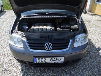 Volkswagen Touran 2.0 TDi 103Kw - 20