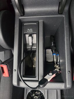 Vw tiguan 1.4tsi 118kw Bohatá výbava. - 20