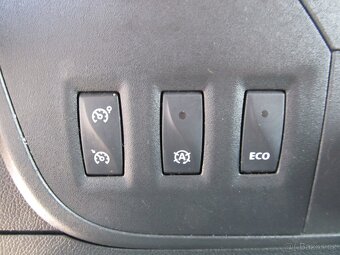 Renault Master 2.3 DCI 1.maj 10 palet spaní - 20