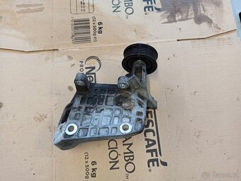 DÍLY MOTORU -- AUDI A6 - C7 3,0 TDi 180KW CDU - 20