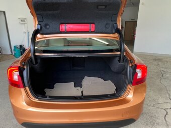 Volvo S60, 2.0D 120KW AUTOMAT KŮŽE TOP 1.MAJITEL+SADA KOL - 20