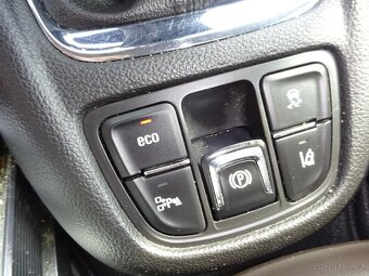 Opel Zafira 2,0 CDTI, 7 míst - 20