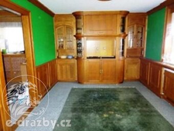 Rodinný dům, zahrada a pozemek v obci Městečko, okr. Rakovní - 20