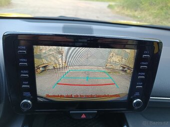 Toyota Yaris Cross Hybrid 4x4 rok 2021, najeto: 34.122 km - 20