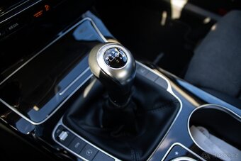 Mercedes-Benz C trieda Sedan 220 CDI BlueEFFICIENCY Avantgar - 20