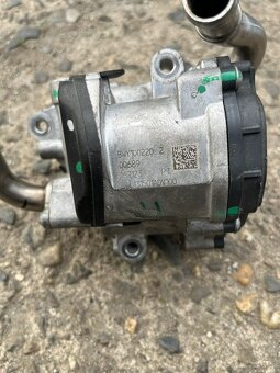 Náhradní díly z motoru 2.0 TDI 140kW - 20