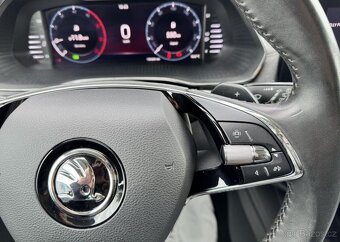Škoda Octavia 2,0 TDI DSG COMBI STYLE nafta automat 110 kw - 20