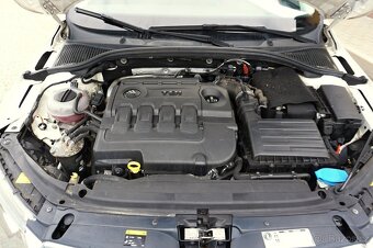 ŠKODA OCTAVIA III KOMBI DSG 2,0 TDI 135KW 4X4 - 20