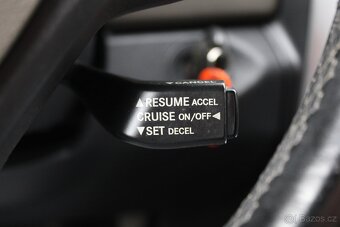 Dodge RAM 5,7 HEMI A/T,4x4,DPH,TAŽNÉ,2010 - 20