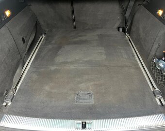 Audi A6 Avant 3.0 TDI DPF quattro S tronic - 20