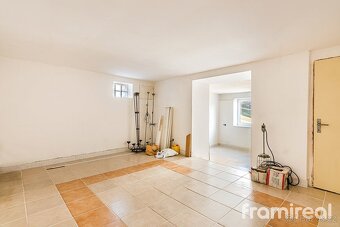 Prodej rozestavěného rodinného domu, 296 m2 - Obora - 20