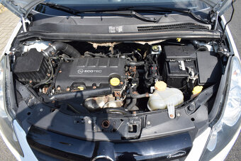 Opel Corsa D 1.4 16V 74kW, Color Edition, KLIMA, rok 2010 - 20