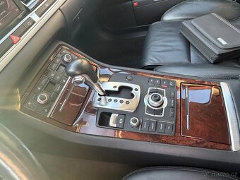 Audi A8 D3 3.0TDi QUATTRO - 20
