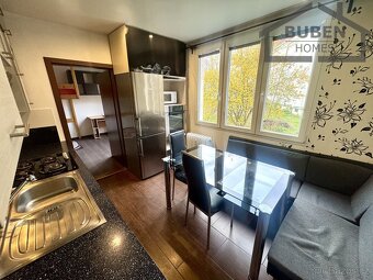 Kompletně vybavený byt po rekonstrukci - 4+1 s lodžií (užitn - 20