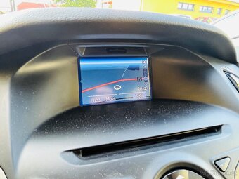 FORD FOCUS 2.0 TDCi COMBI ALU KOLA, DIGI KLIMA, VYHŘEV SEDAD - 20