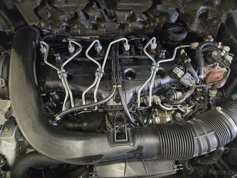 Volvo XC60 2,4d 120kW D4 4x4 AT - 20