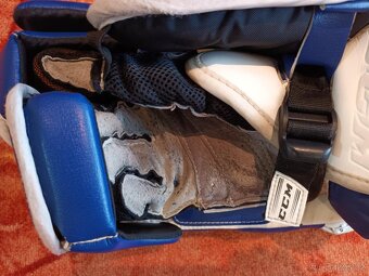 Brankářská lapačka a vyrážečka CCM EFLEX 5, senior., custom - 20