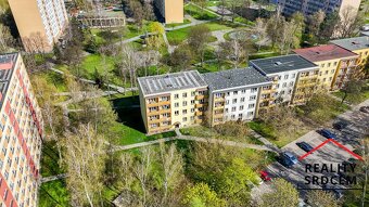 Prodej bytu v os. vlast. o velikosti 2+1+lodžie/50 m2 na u.  - 20