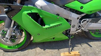 Kawasaki ZXR 750J - 20