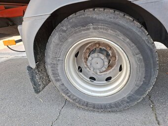 MB ATEGO 1323 + HR - 20