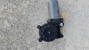 Díly na BMW E46 - 20