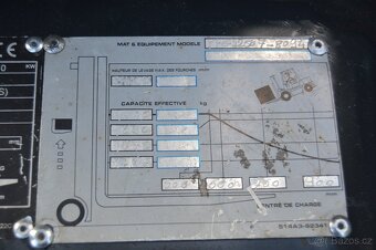 Vysokozdvižný vozík Nissan 25 2018 2,5t Unicarriers Diesel D - 20