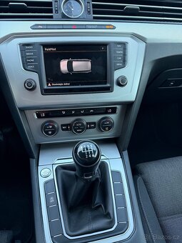 Volkswagen Passat, 2.0TDI 110 KW Manuál 6q Ojeté, 12/2015, K - 20