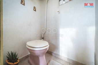 Prodej rodinného domu 4+1, 90m² v Rokycanech, ul. Polní - 20