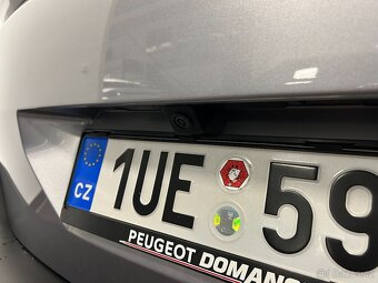 Peugeot 5008 ACTIVE 1.5 BlueHDi 130 S&S MAN6 7 míst - 20