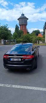 Jaguar XF 3,0 S nafta  RV 2015 - 20