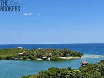 LUXURY 3BD &amp; 3.5BT Home First Bight, Roatan - 20